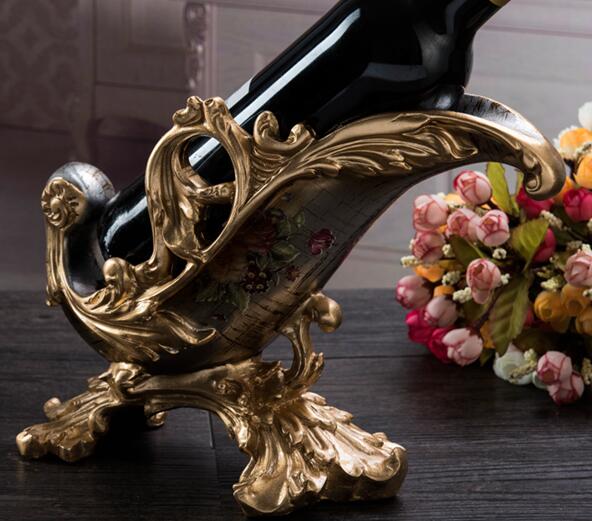 Traditional Creative Wine Rack